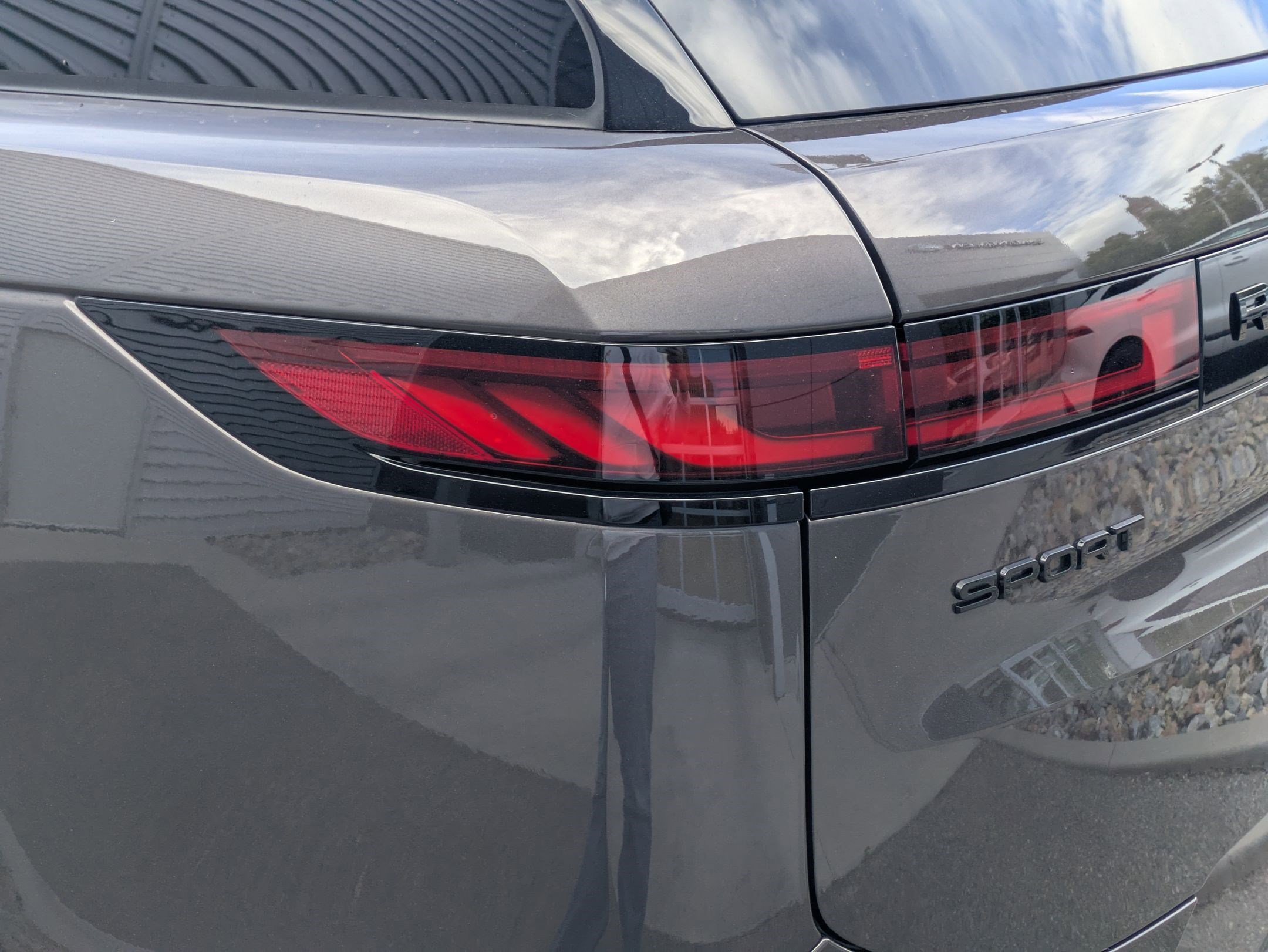 2026 Land Rover Range Rover Sport Dynamic SE