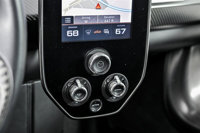 Used 2019 McLaren Senna photo 43