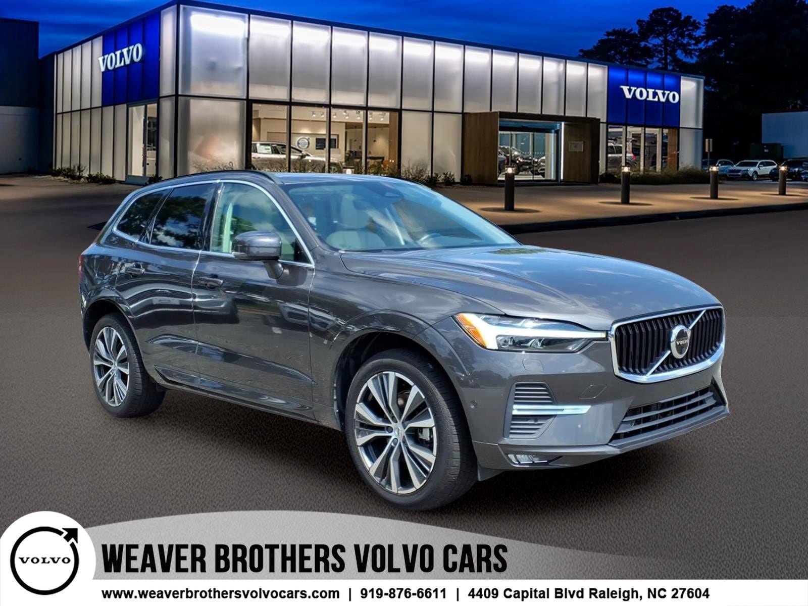 Used 2022 Volvo XC60 B5 Momentum w/ Advanced Package