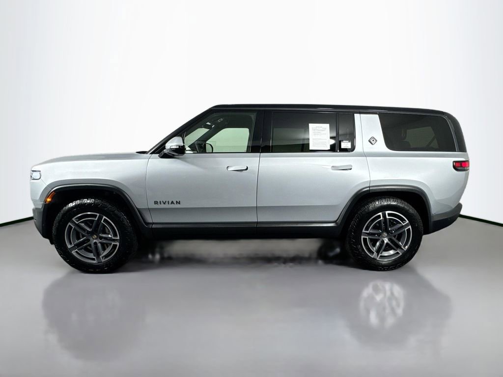 2025 Rivian R1S Adventure