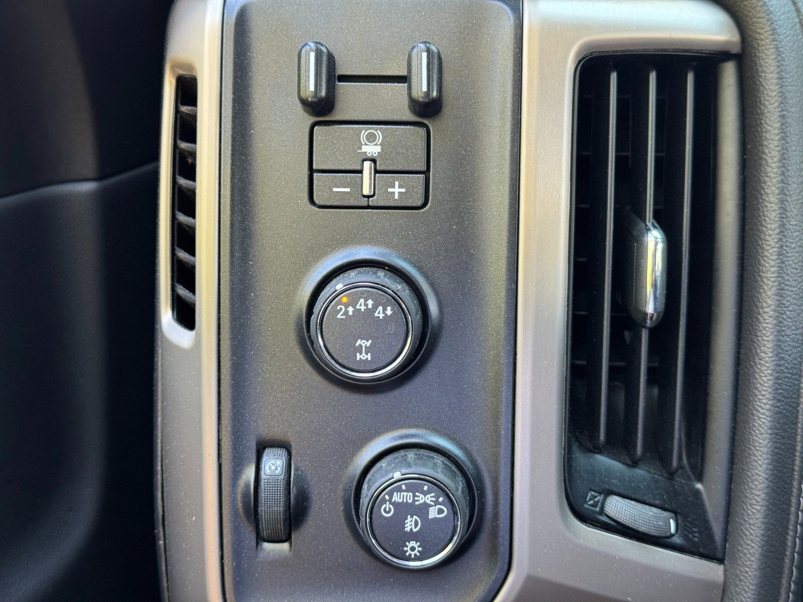 2018 GMC Sierra 3500 Denali