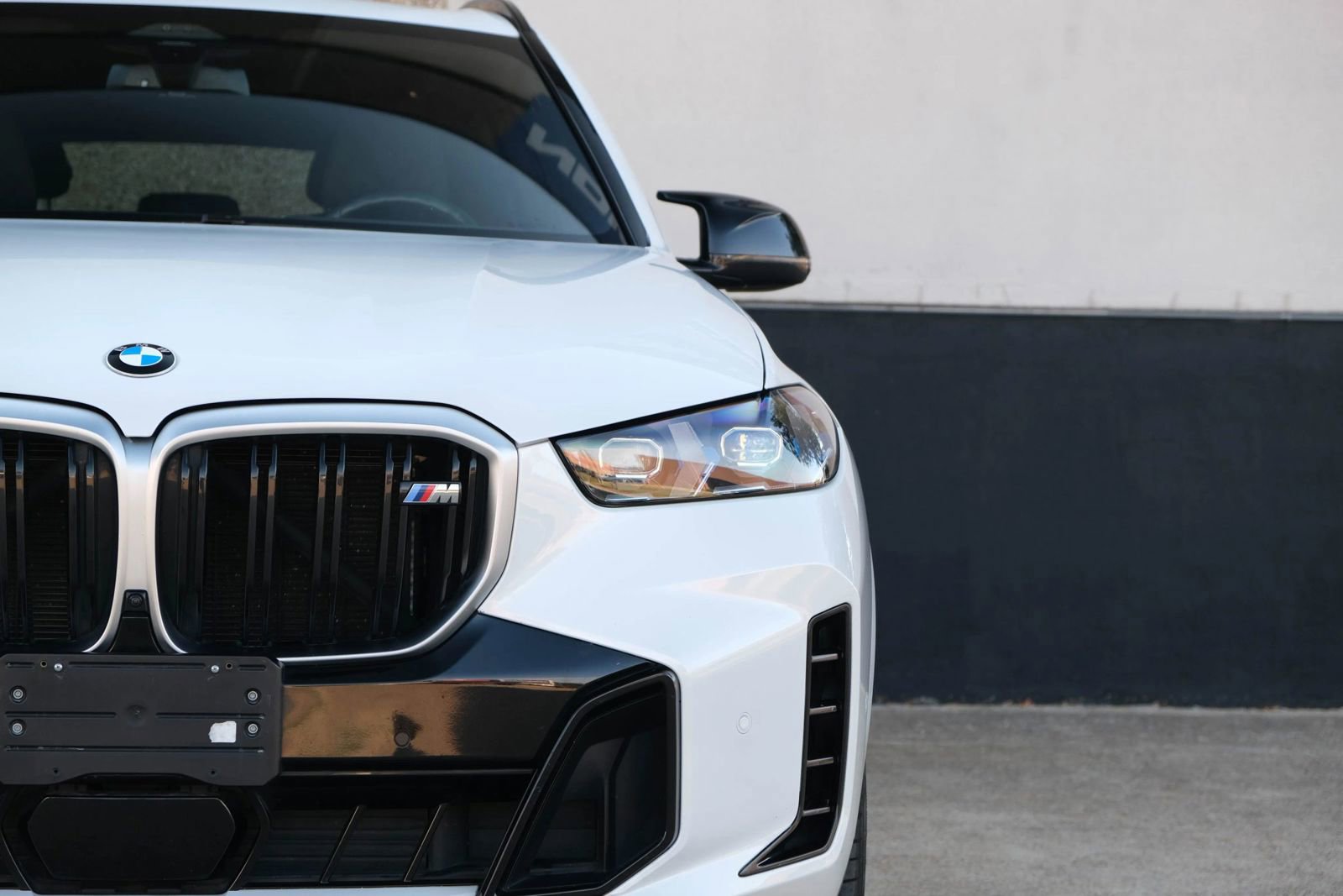 2024 BMW X5 M60i