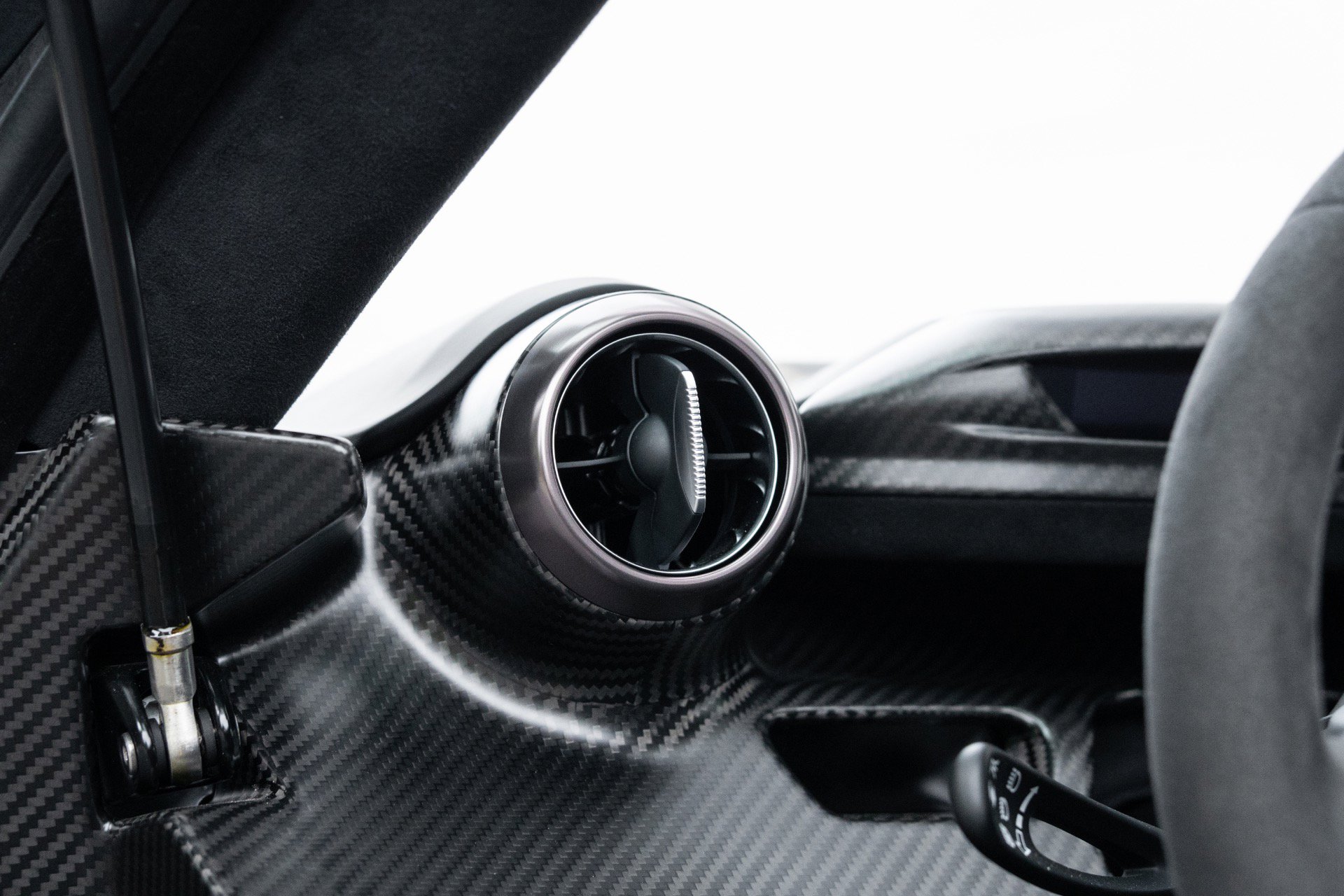 Used 2019 McLaren Senna photo 67