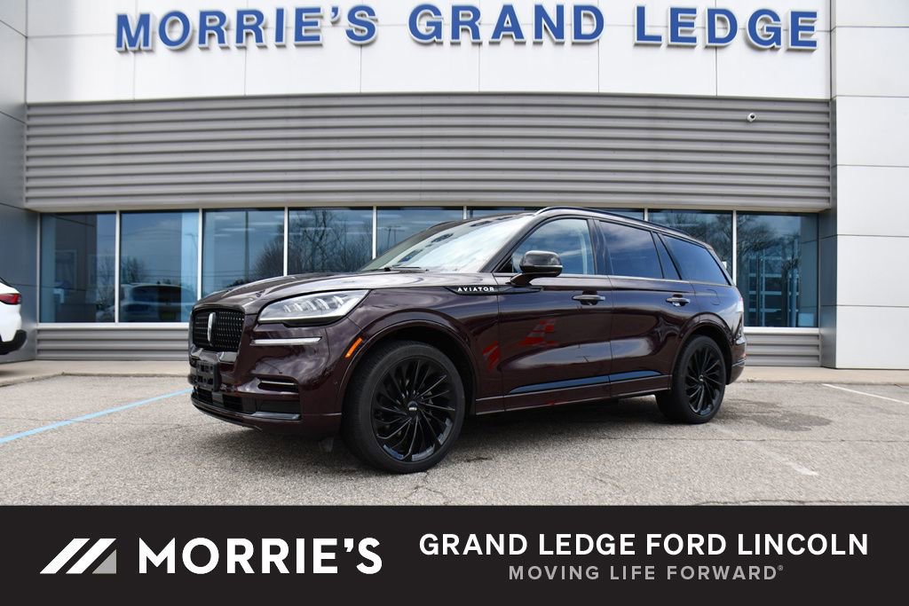 Used 2023 Lincoln Aviator Reserve w/ Jet Appearance Package