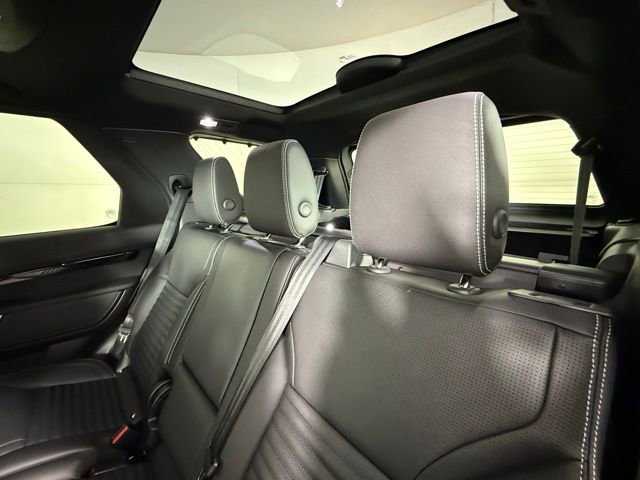 2026 Land Rover Discovery S