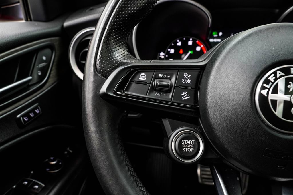 2023 Alfa Romeo Stelvio Ti