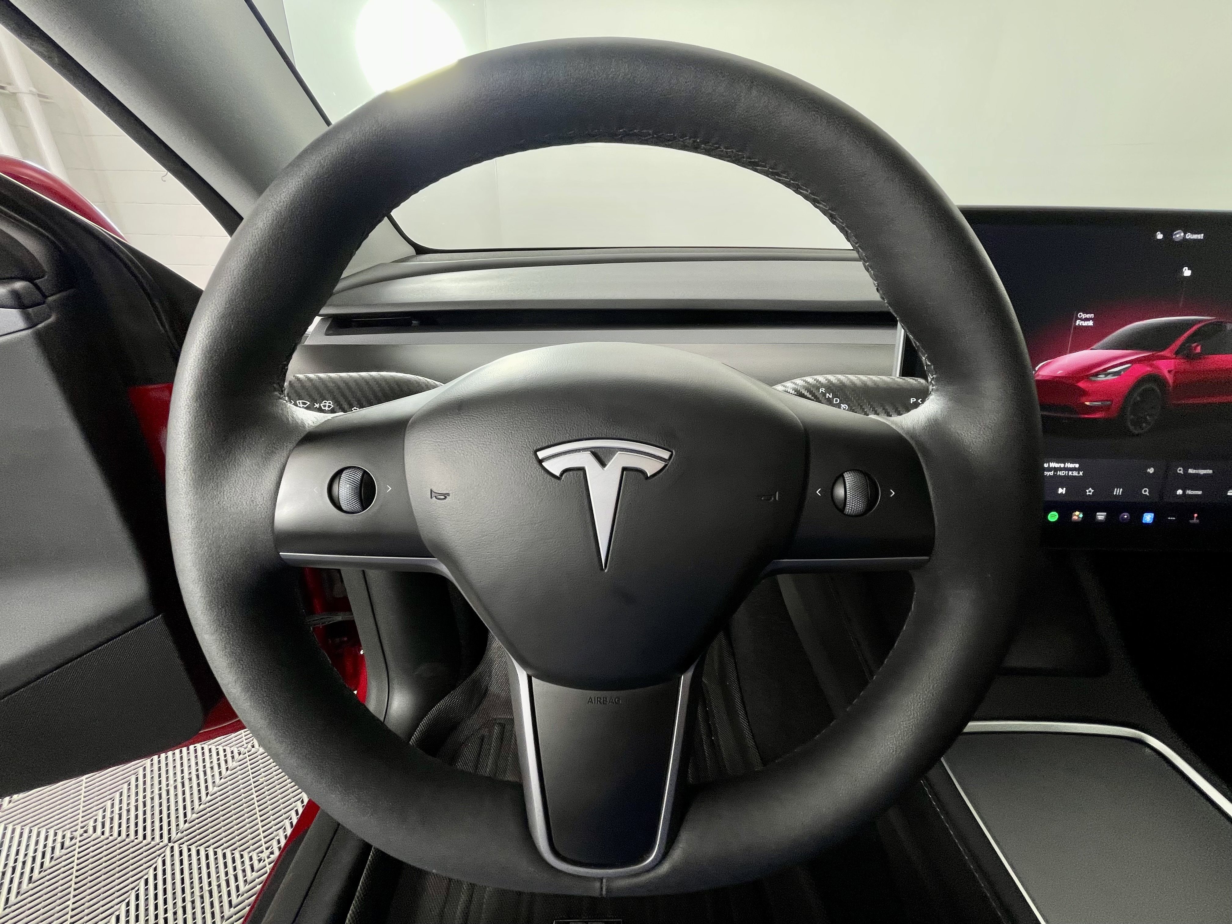 2024 Tesla Model Y Performance