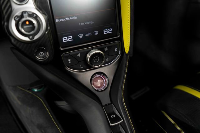 Used 2022 McLaren 720S Performance photo 21