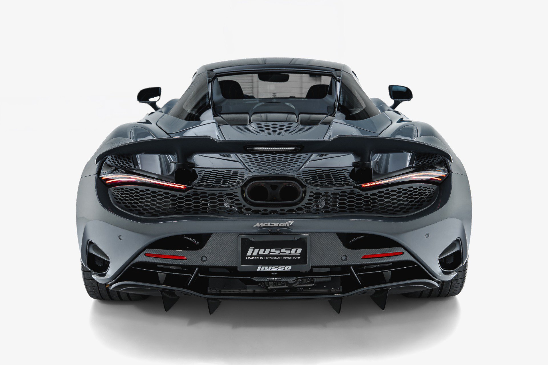 Used 2026 McLaren 750S Spider photo 17