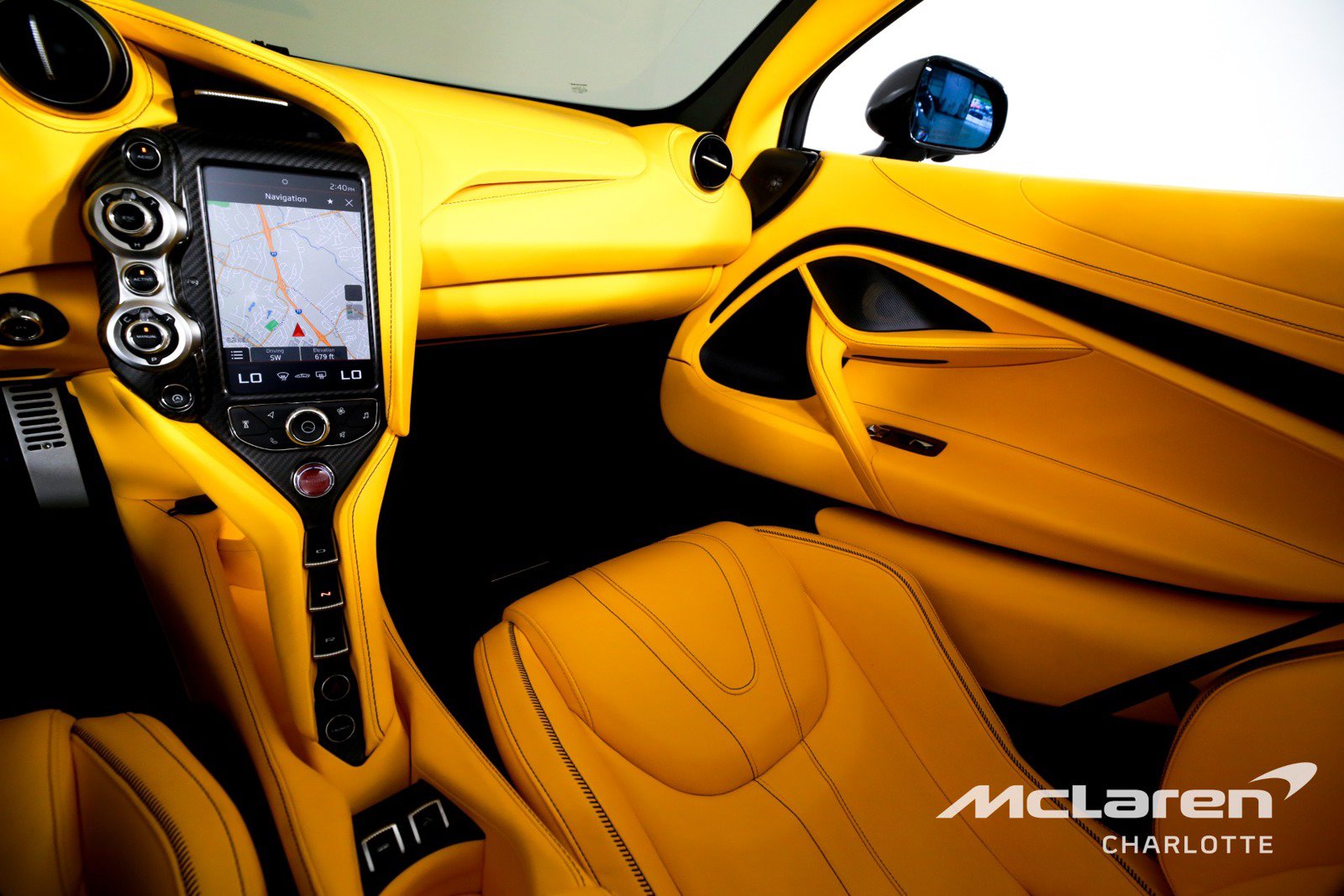 Used 2022 McLaren 720S Spider photo 17