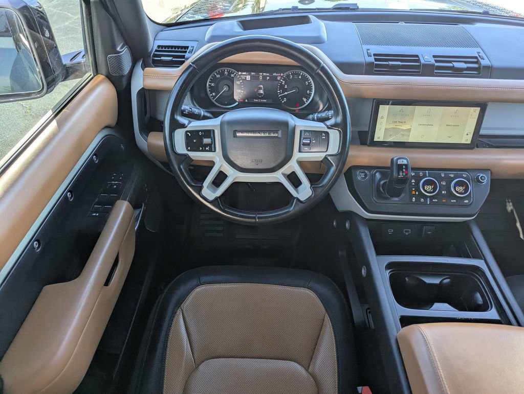 2023 Land Rover Defender 110 X-Dynamic SE