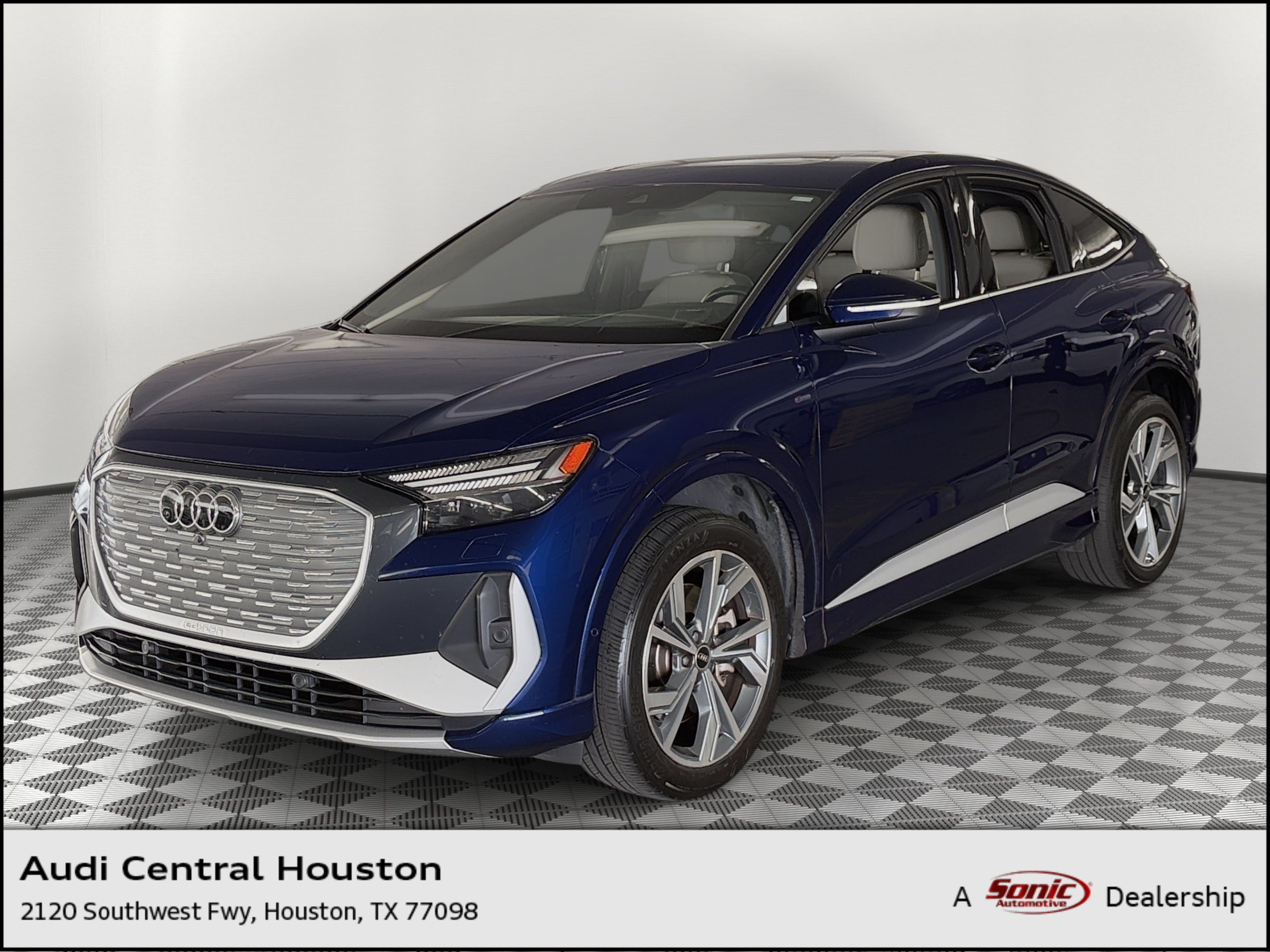 Used Audi Q4 e-tron for Sale in Houston, TX - Autotrader