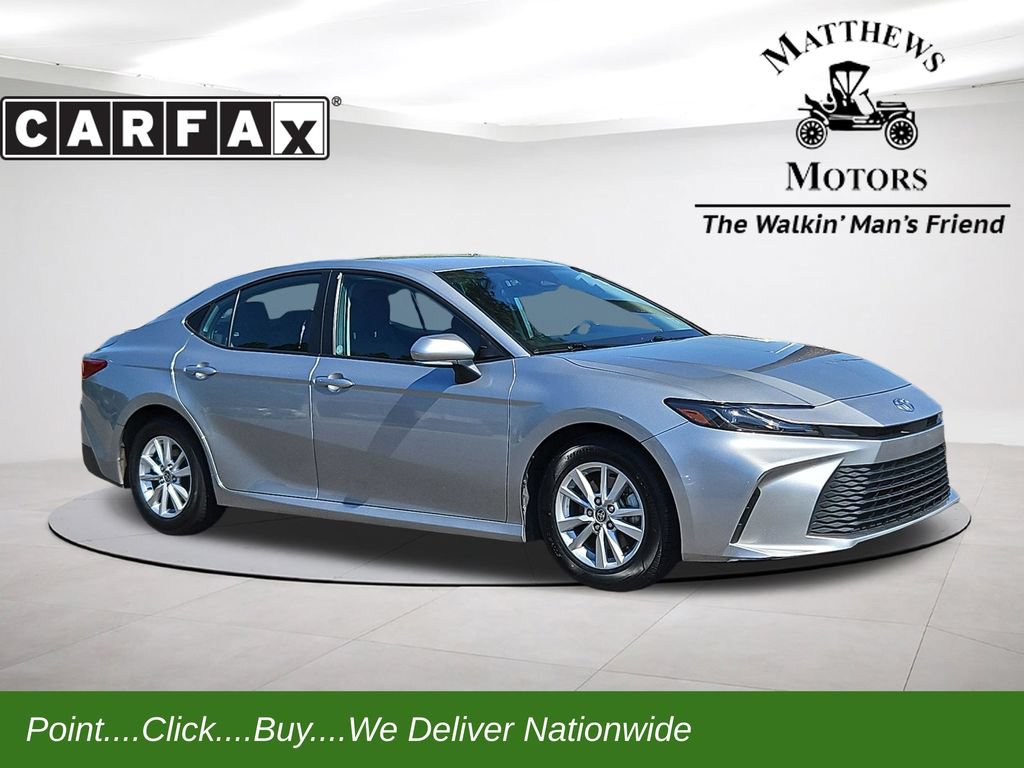 Used 2025 Toyota Camry SE