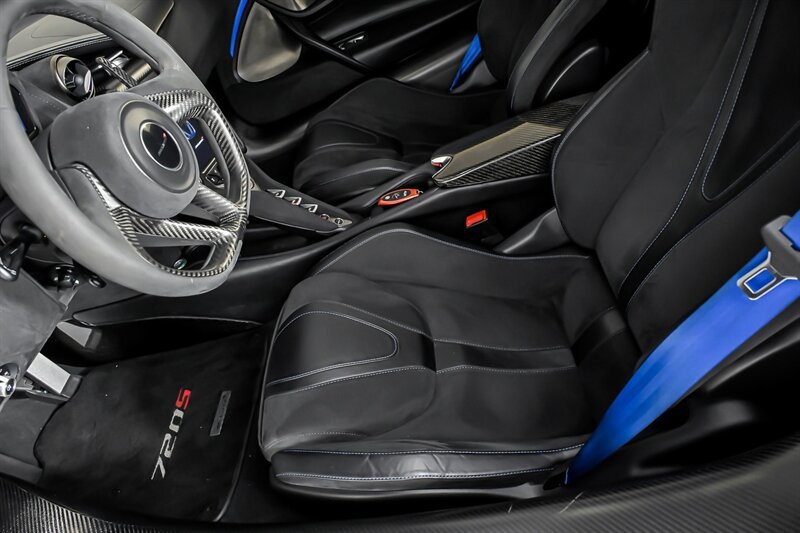 Used 2018 McLaren 720S Luxury photo 24