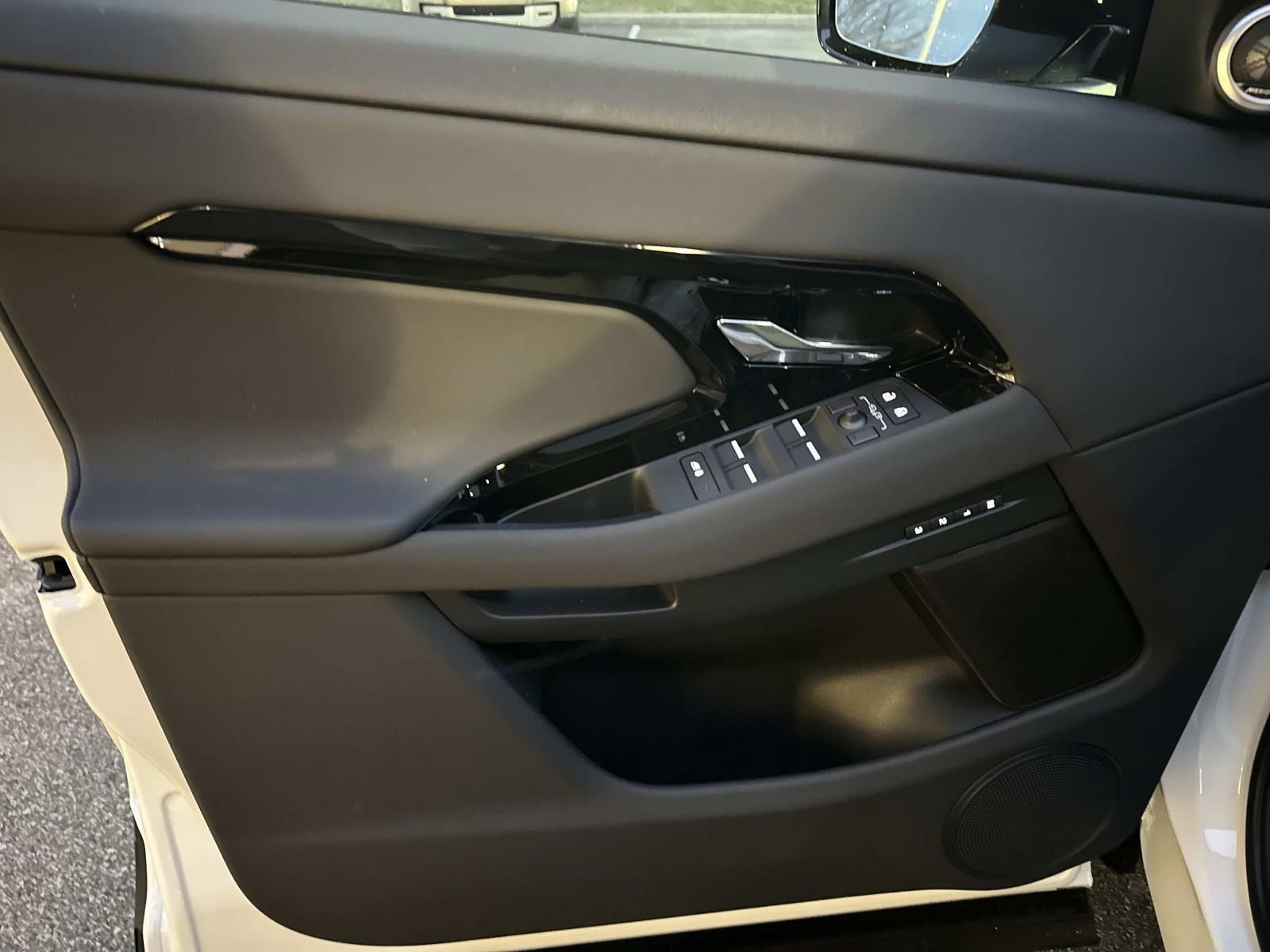 2026 Land Rover Range Rover Evoque S