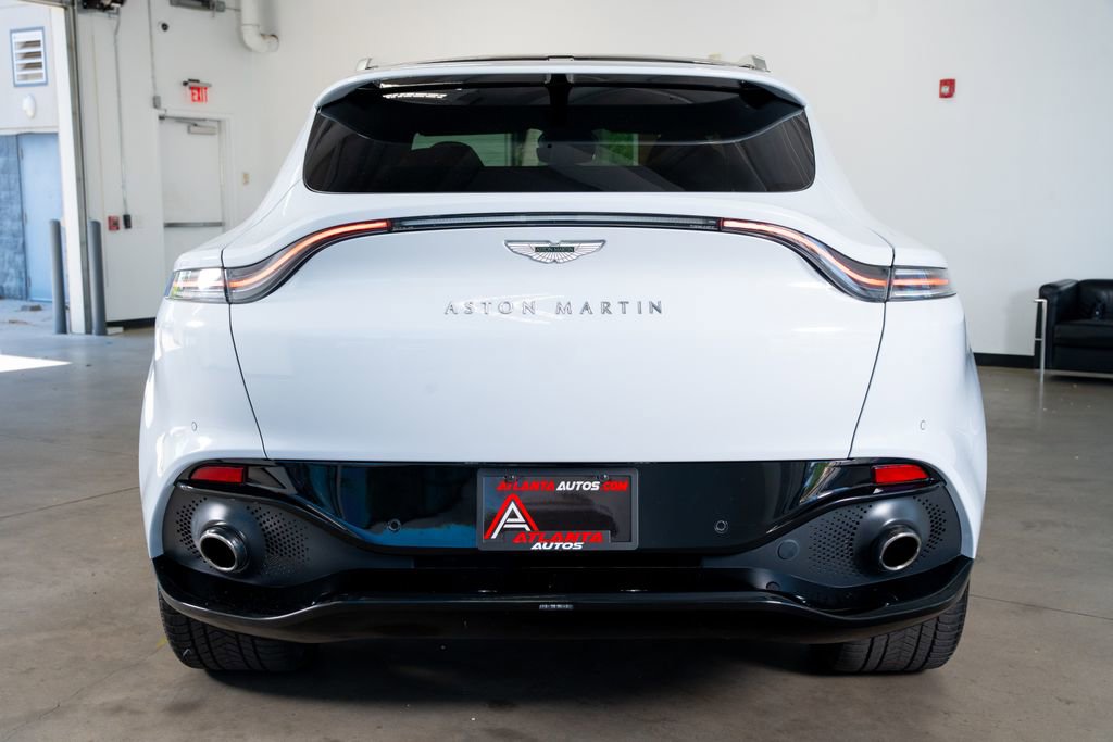 2021 Aston Martin DBX