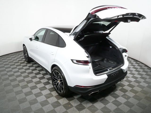 2024 Porsche Cayenne Coupe