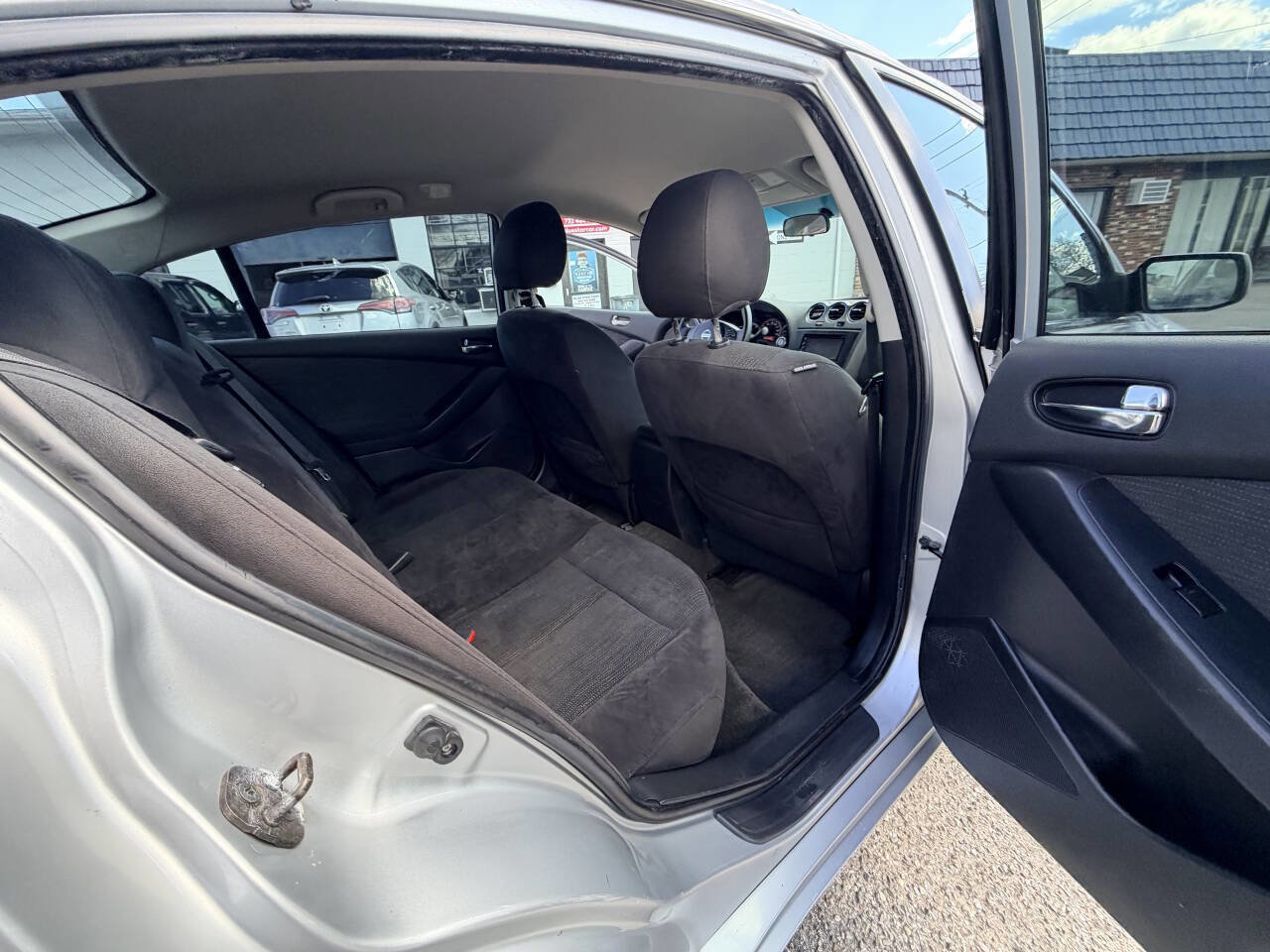 2010 Nissan Altima Hybrid Sedan