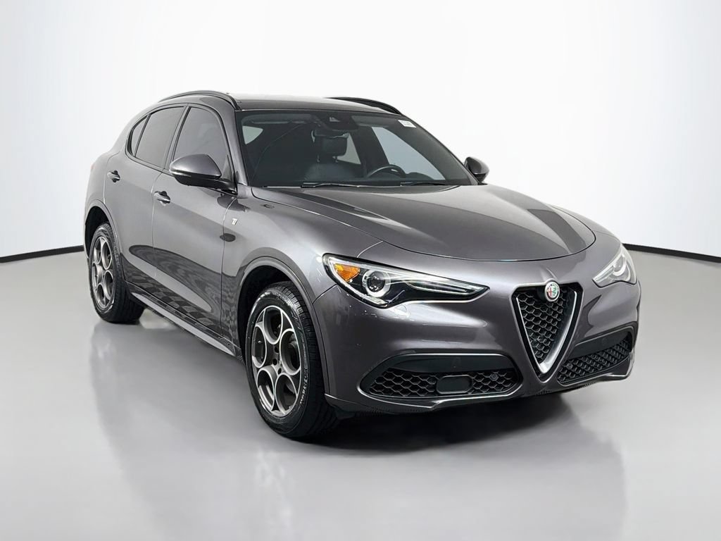 Used 2023 Alfa Romeo Stelvio Ti