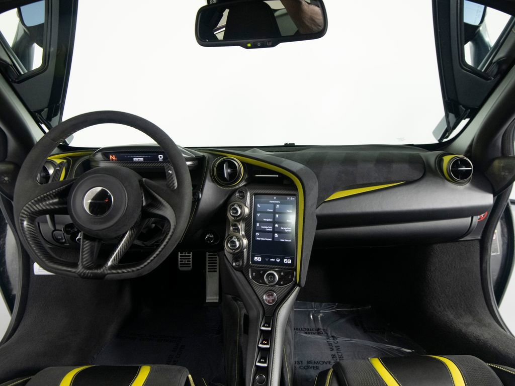 Used 2018 McLaren 720S Performance photo 32
