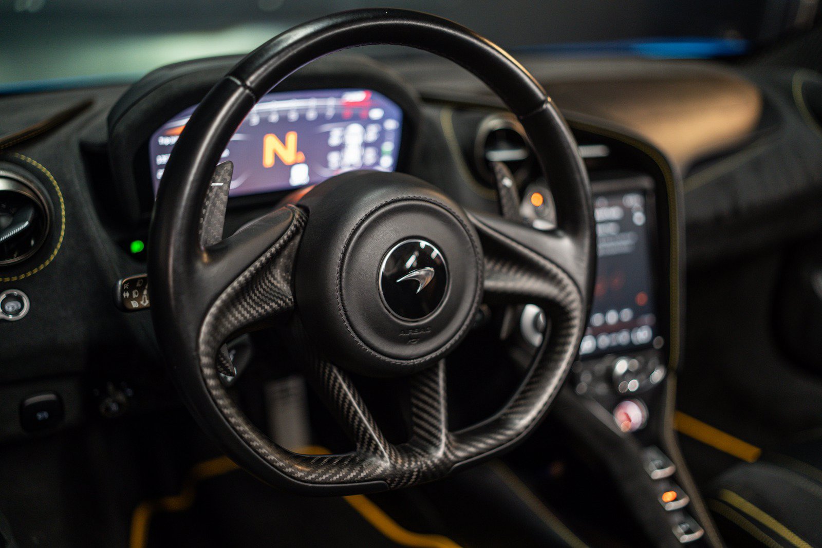 Used 2020 McLaren 720S Spider photo 10