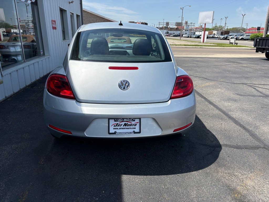 2012 Volkswagen Beetle 2.5