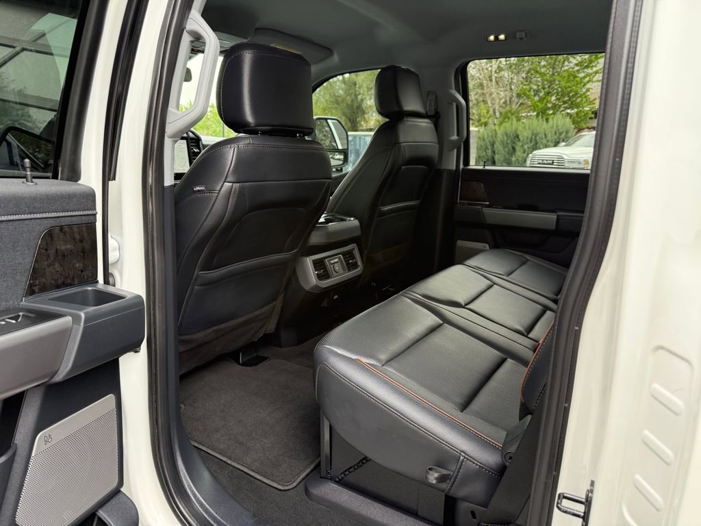 2025 Ford F350 Lariat