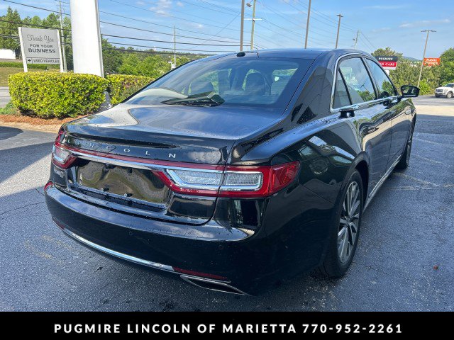 2017 Lincoln Continental Select