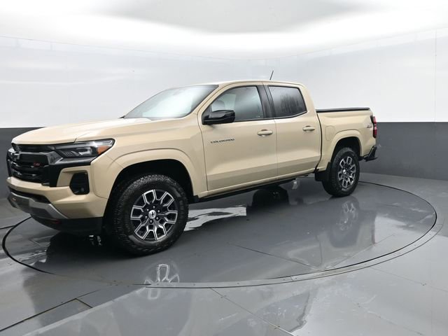 Used 2023 Chevrolet Colorado Z71 w/ Z71 Convenience Package 2