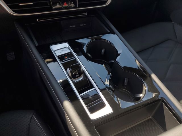 2025 Volkswagen Atlas SE