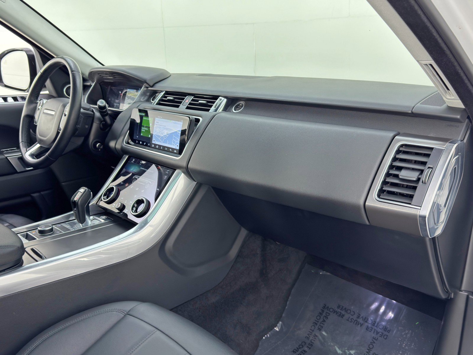 2022 Land Rover Range Rover Sport SE