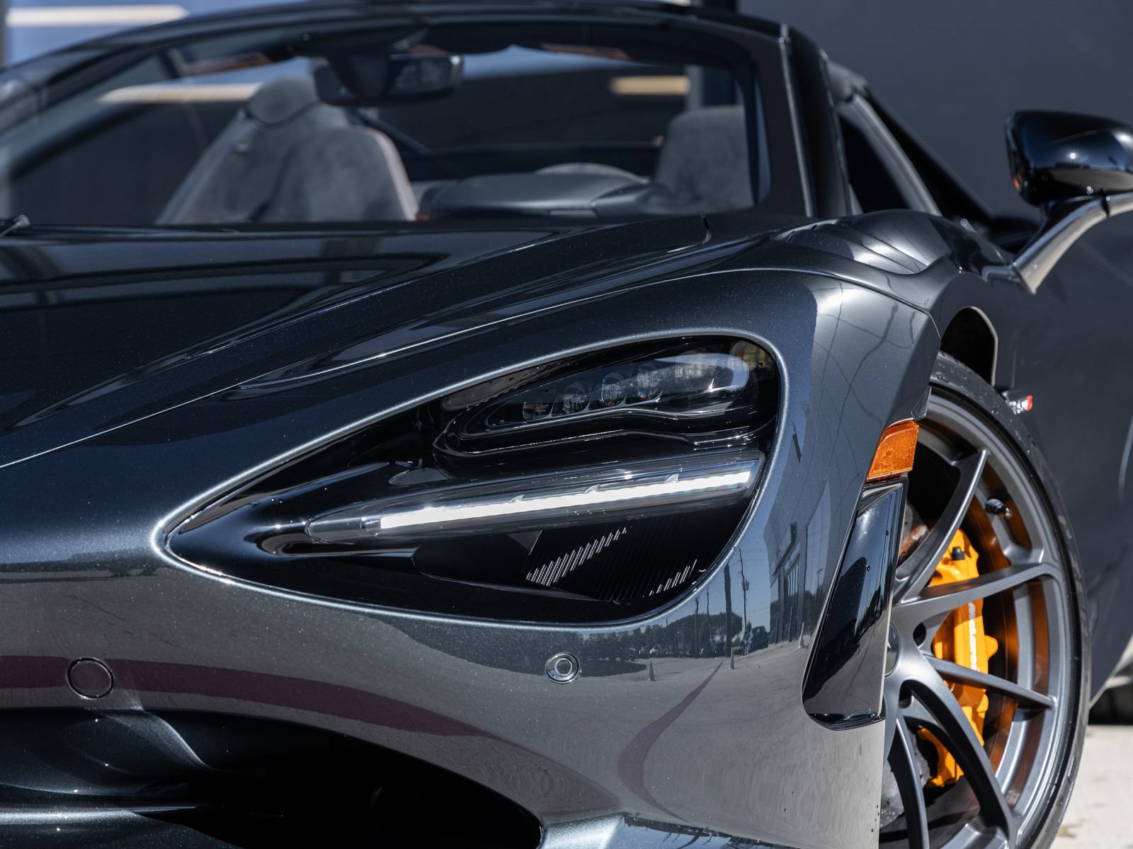 Used 2024 McLaren 750S Spider photo 18