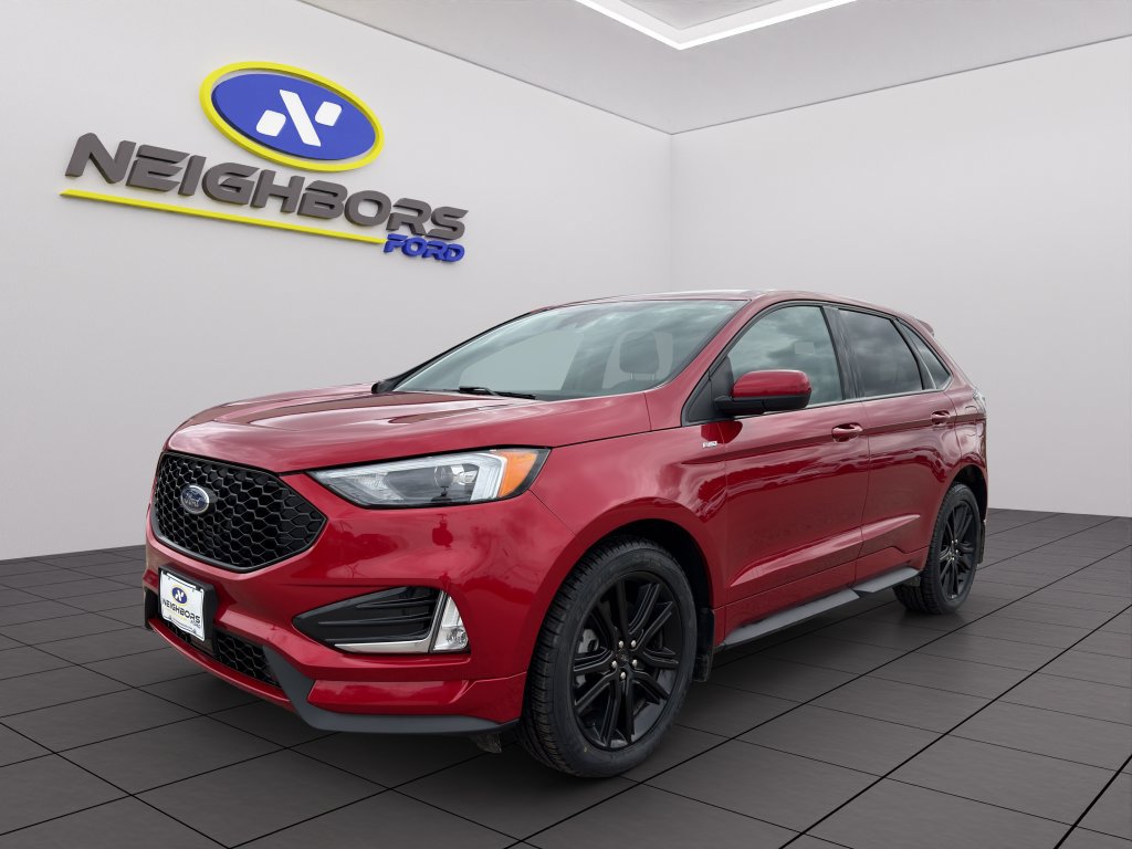 Used 2022 Ford Edge ST-Line w/ Class II Trailer Tow Package