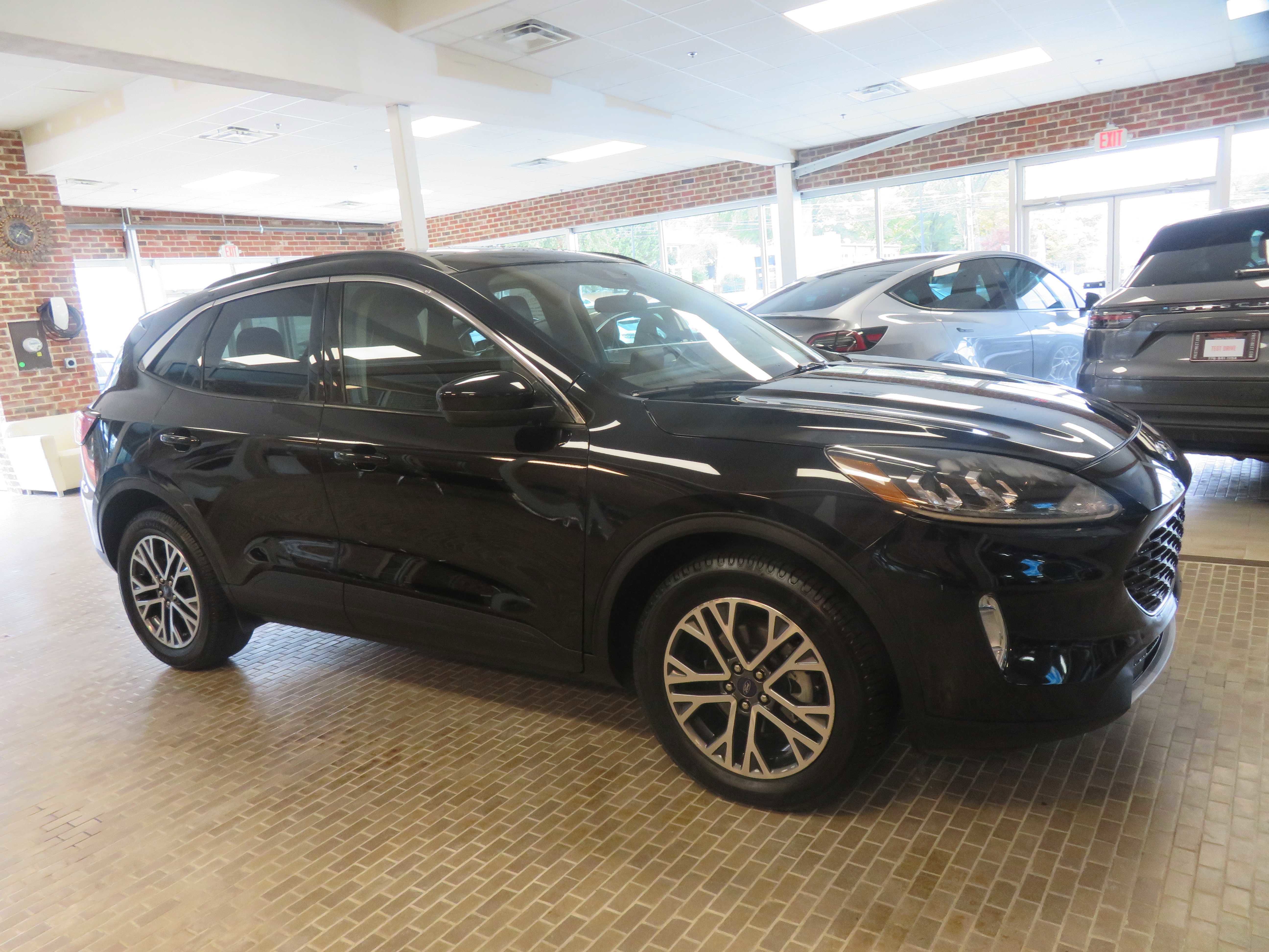 2020 Ford Escape SEL