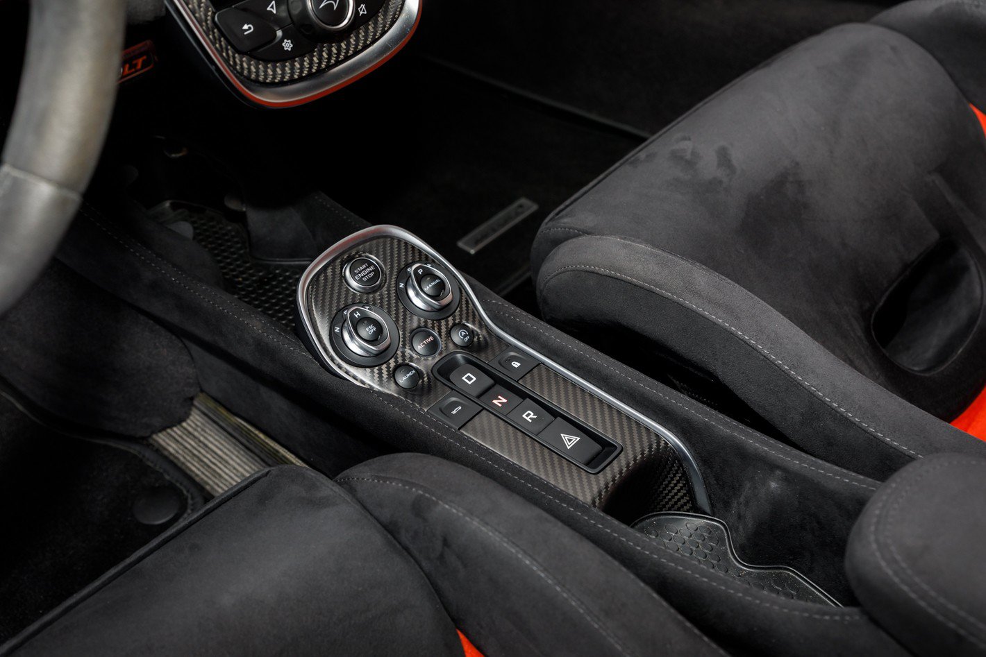Used 2019 McLaren 600LT photo 40