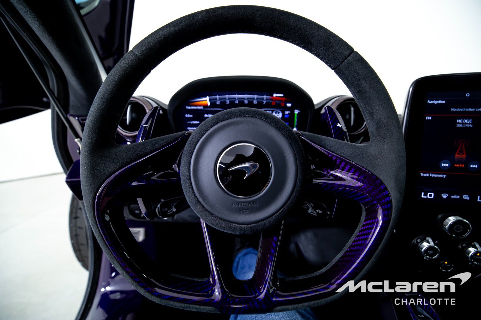 Used 2019 McLaren Senna photo 15