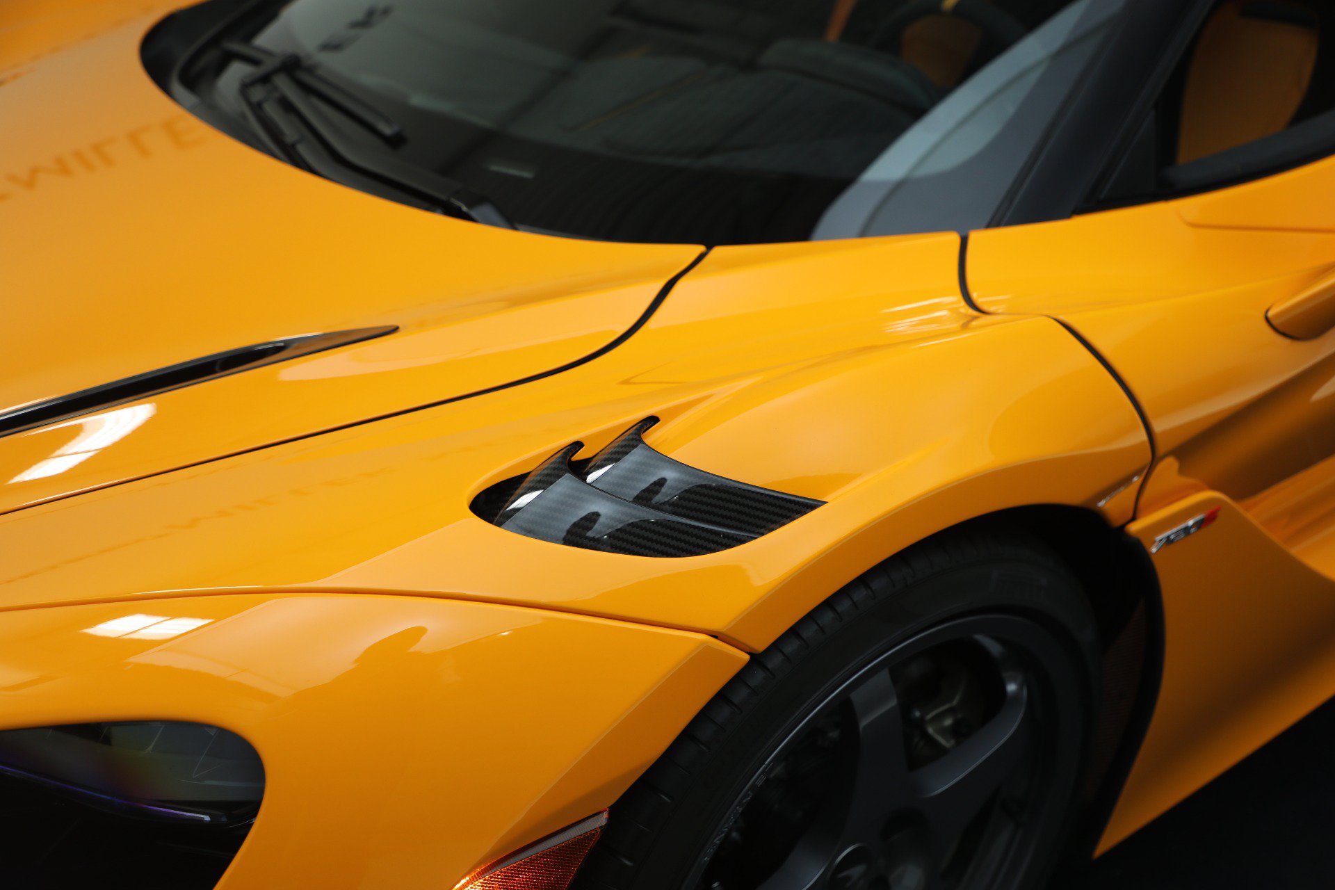 Used 2021 McLaren 720S photo 30