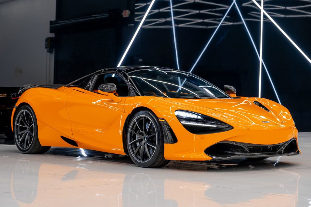 Used 2020 McLaren 720S Spider photo 21