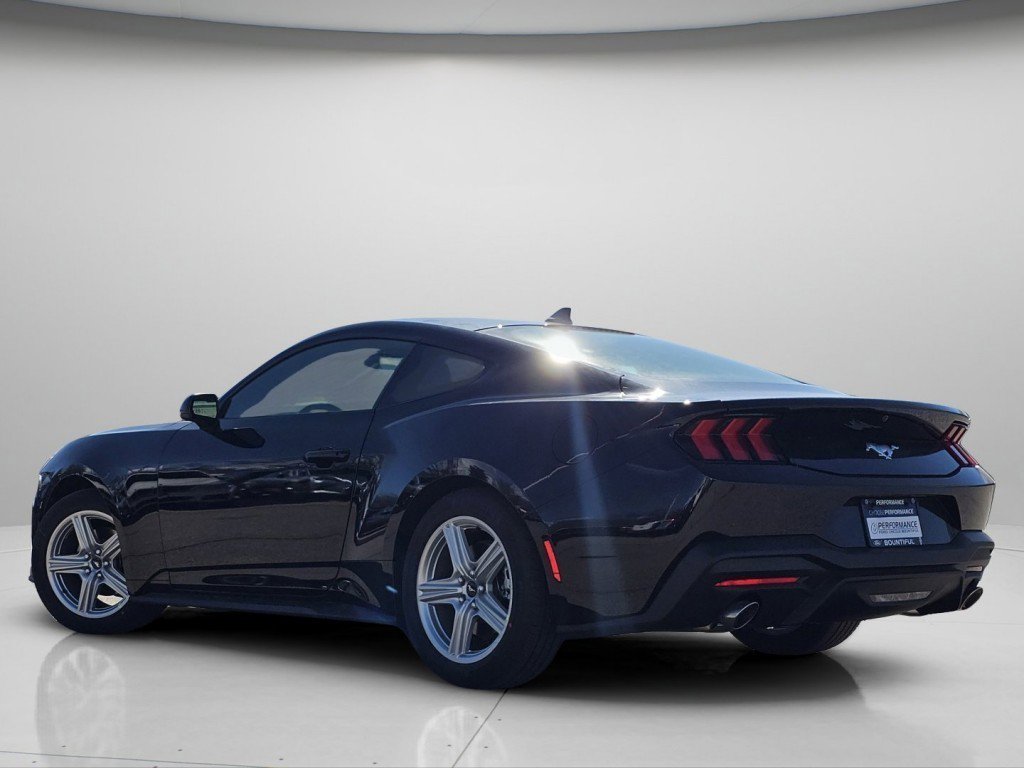 2026 Ford Mustang Coupe