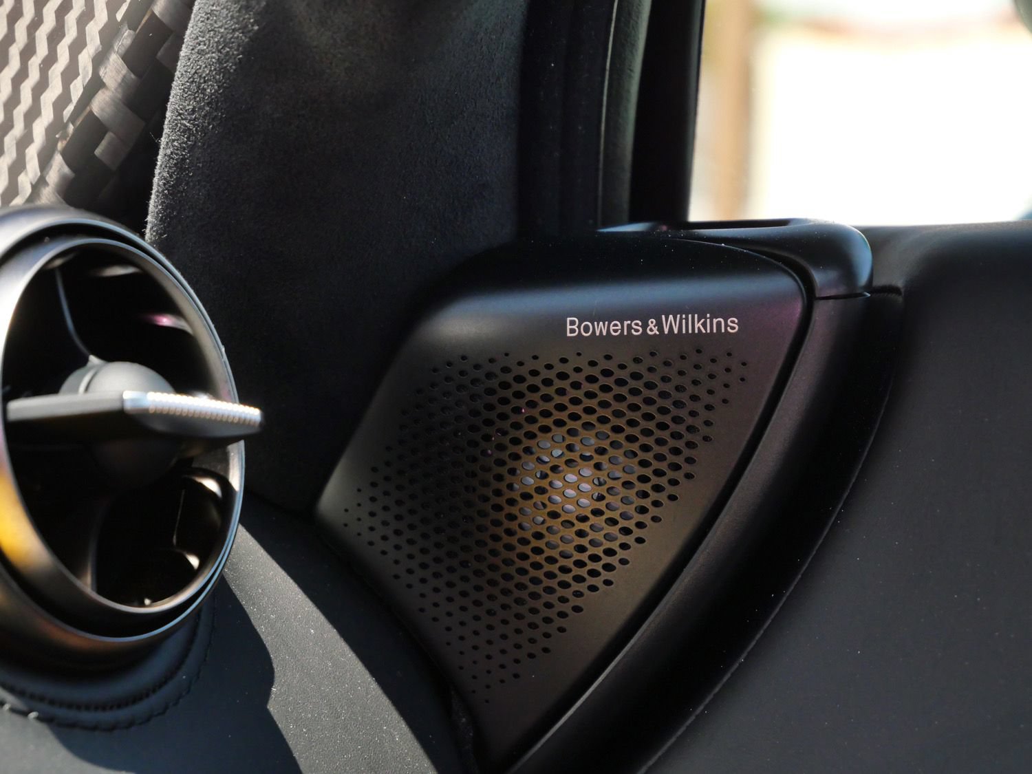 New 2027 McLaren 750S photo 23