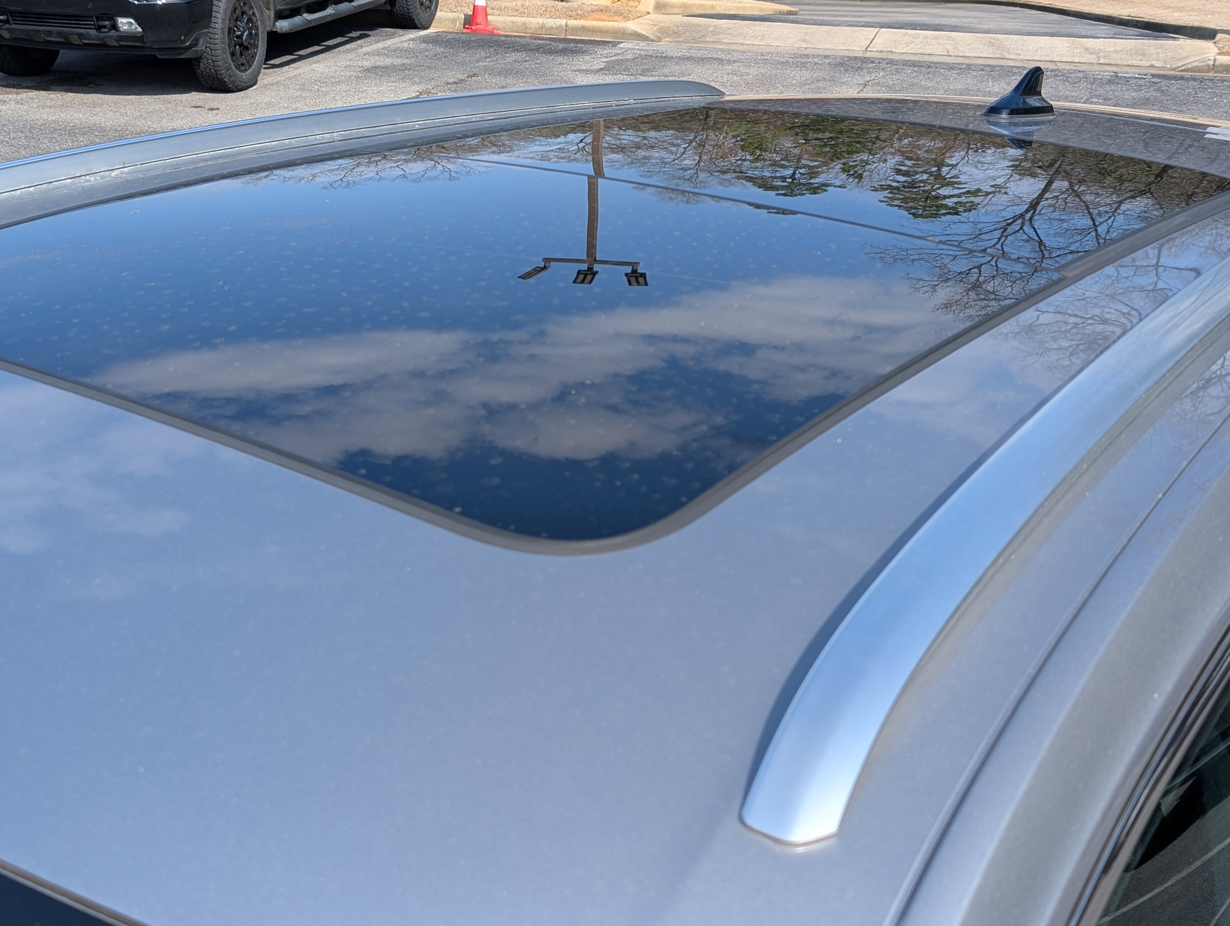 2024 Volkswagen Atlas Cross Sport SEL Premium R-Line