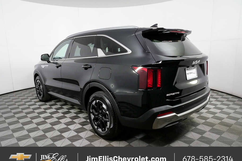 2025 Kia Sorento S