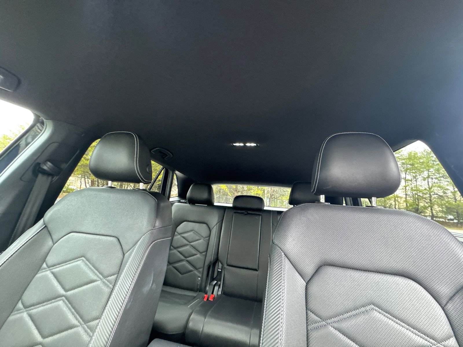 2025 Volkswagen Atlas Cross Sport SE