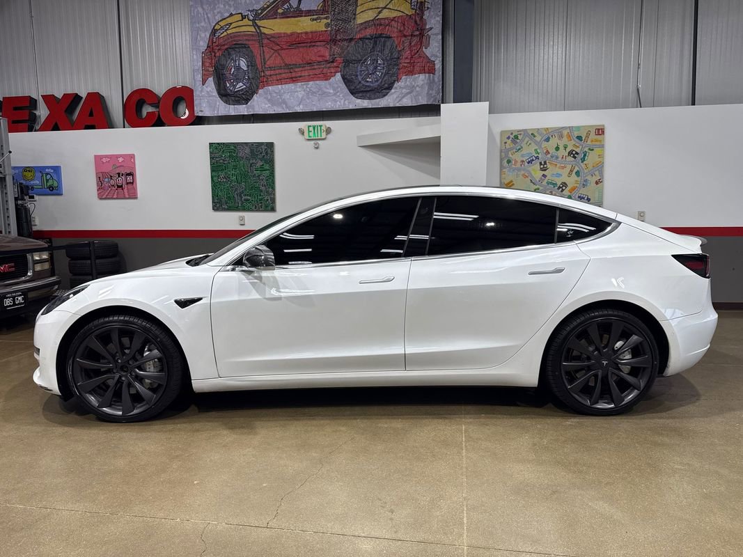 2020 Tesla Model 3 Performance