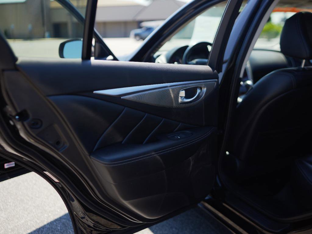 2014 INFINITI Q50 Premium