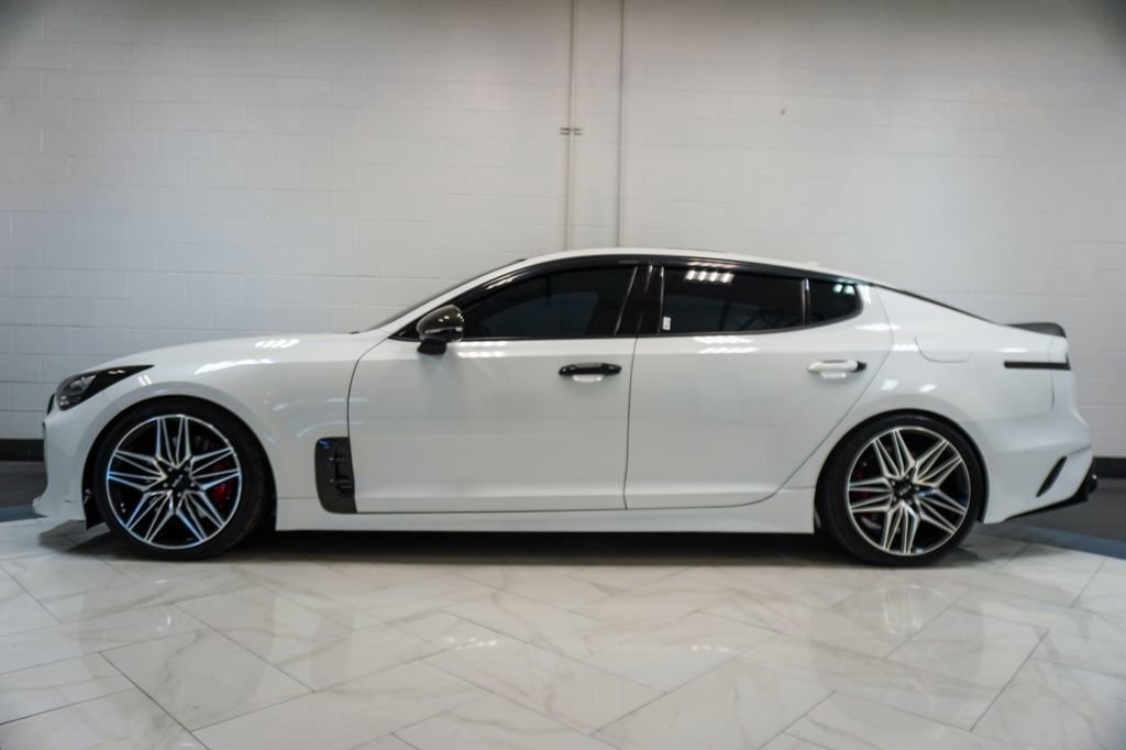 2023 Kia Stinger GT2