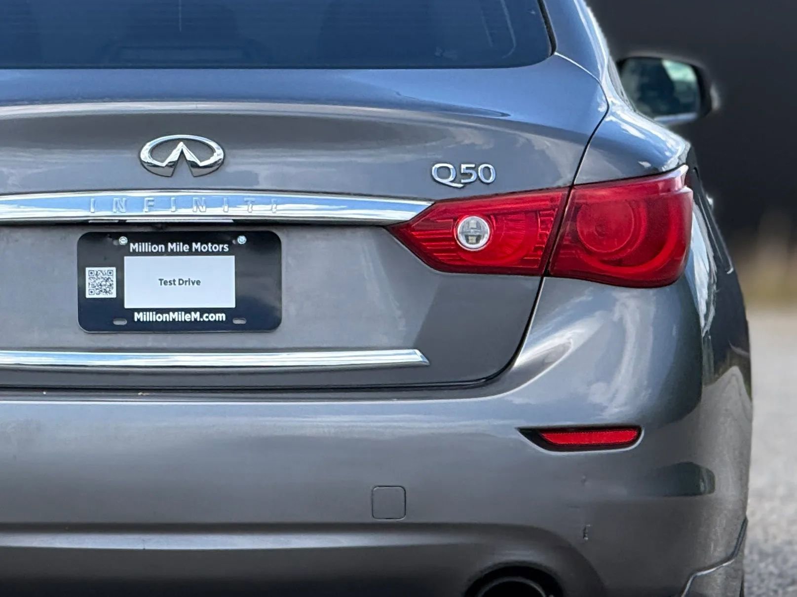 2015 INFINITI Q50 Premium