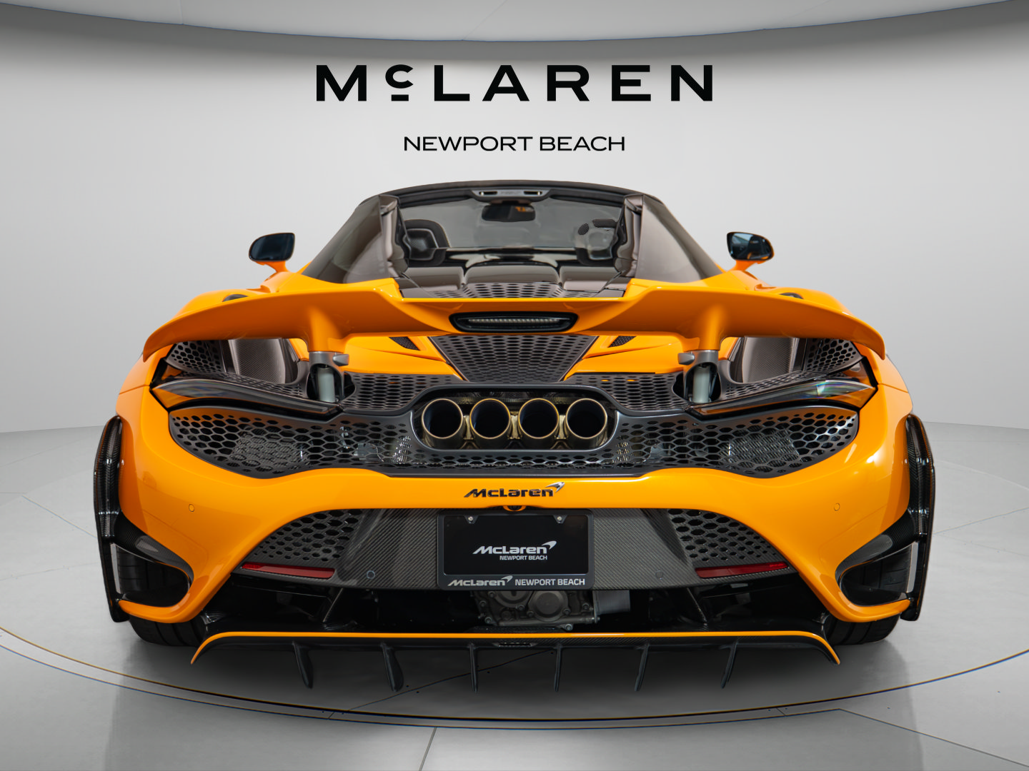 Used 2022 McLaren 765LT photo 7