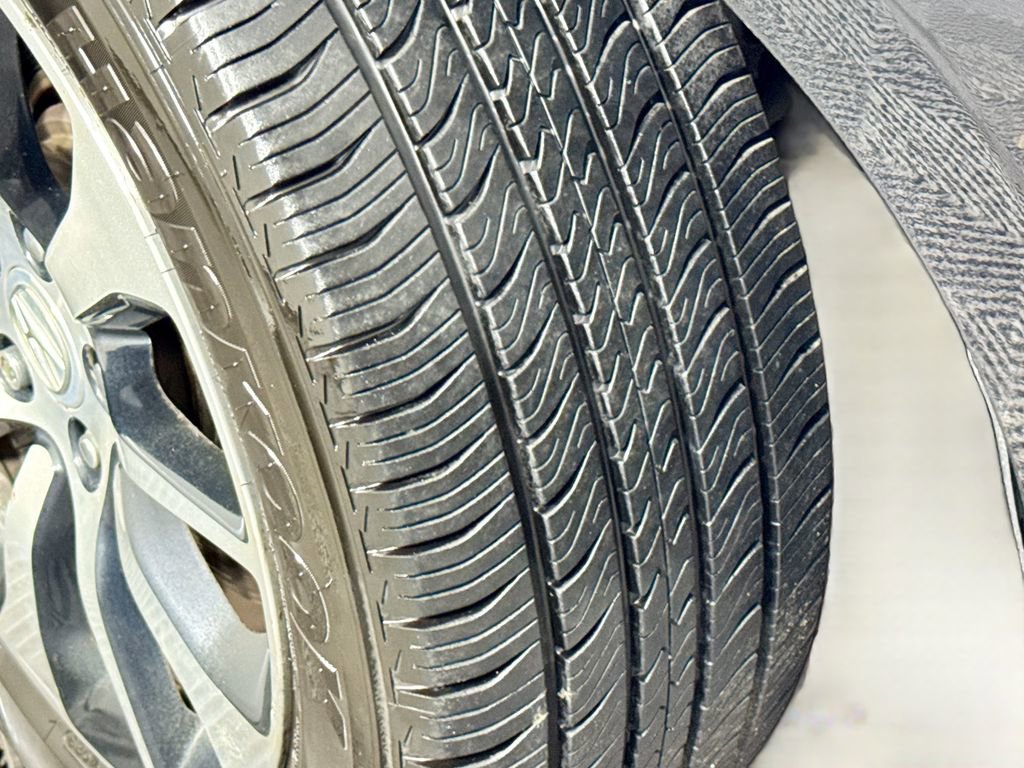 2017 Acura TLX w/ Technology Package