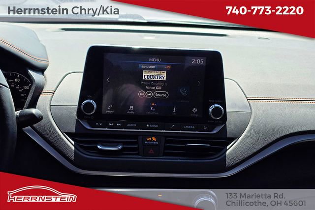 2022 Nissan Altima 2.5 SR